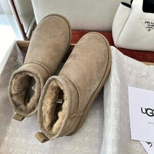 UGG Classic Ultra Mini Women's Winter Ankle Boots